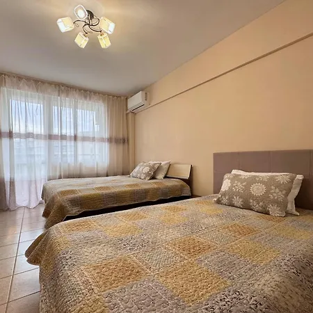 Emilia Sunny Gardens - Cozy Seaside Pool Apartamento *